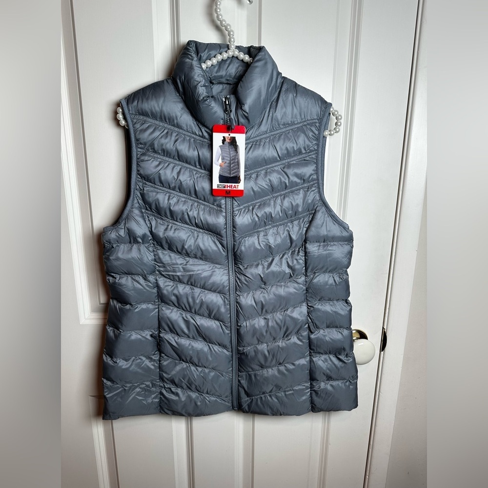 32 Degrees Gray Quilted Vest - Picture 1 of 8